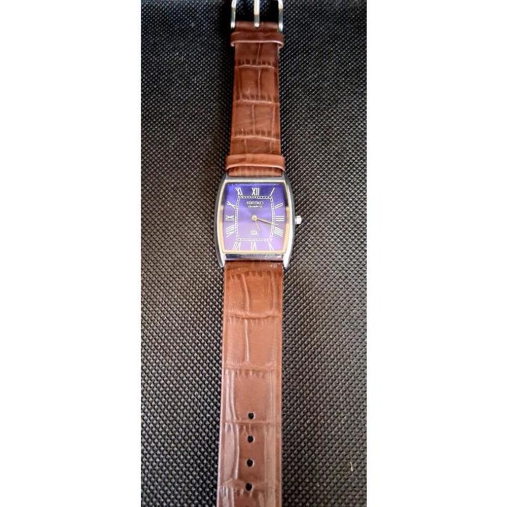 Men's Vintage Seiko Barrel/Tonneau Leather Tank RARE‎ - Picture 4 of 8
